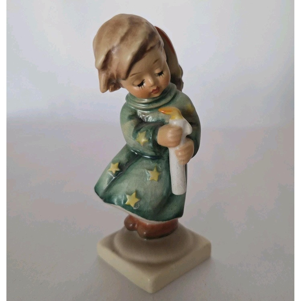 Hummel Figurine "Heavenly Angel" HUM 21/0 TMK5 Goebel Small Piece‎ 4"